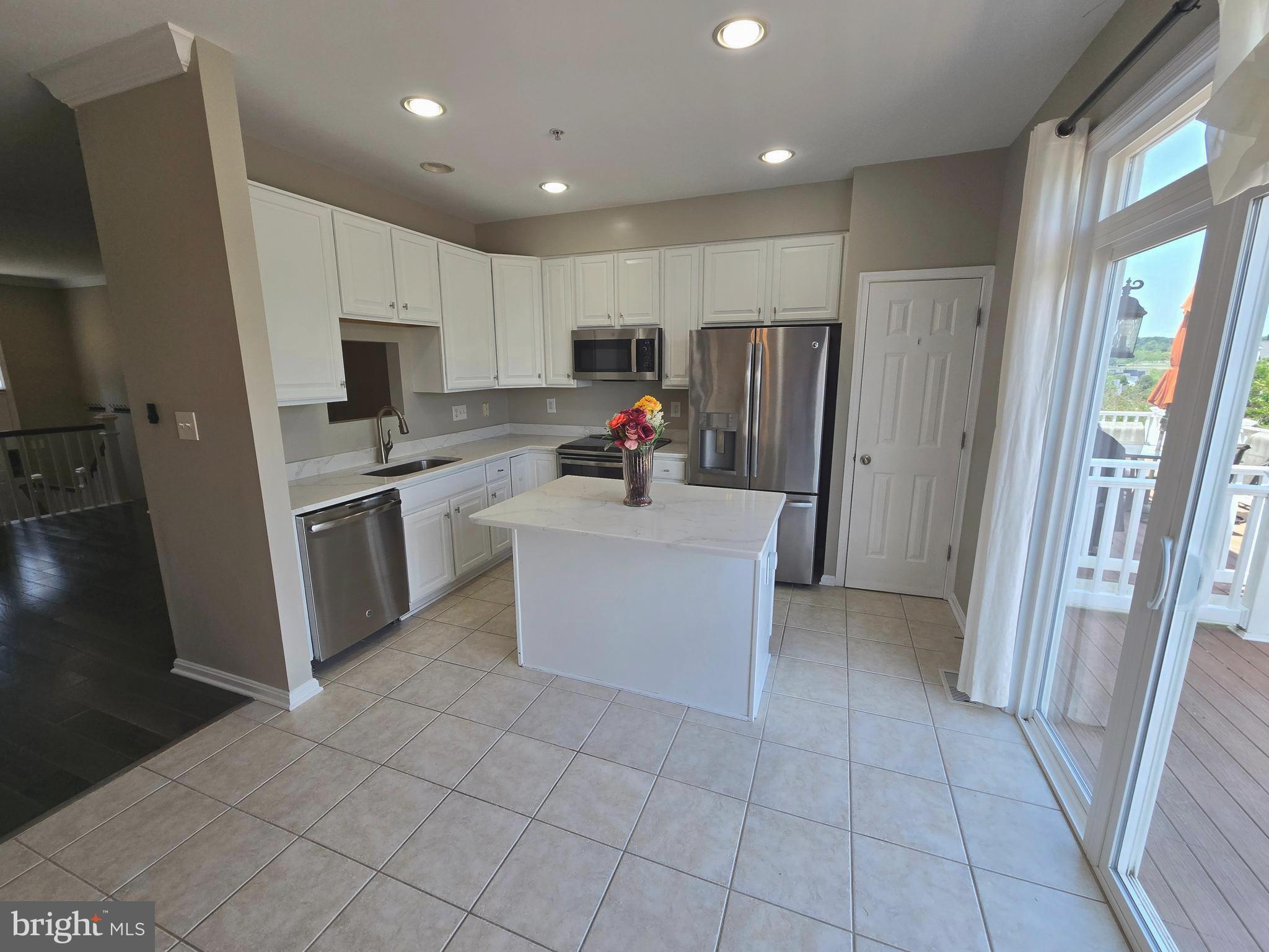 11847 Skylark Road Clarksburg, MD 20871 - Photo 9 of 46
