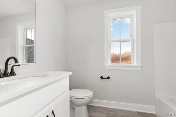$575,900 | 103 Terwillager Lane, Manlius, NY 13116