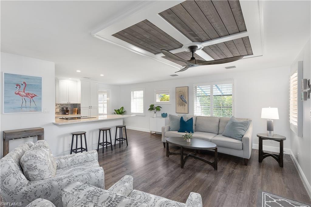 1354 Rordon Avenue Naples, FL 34103 - Photo 2 of 17 Living Area