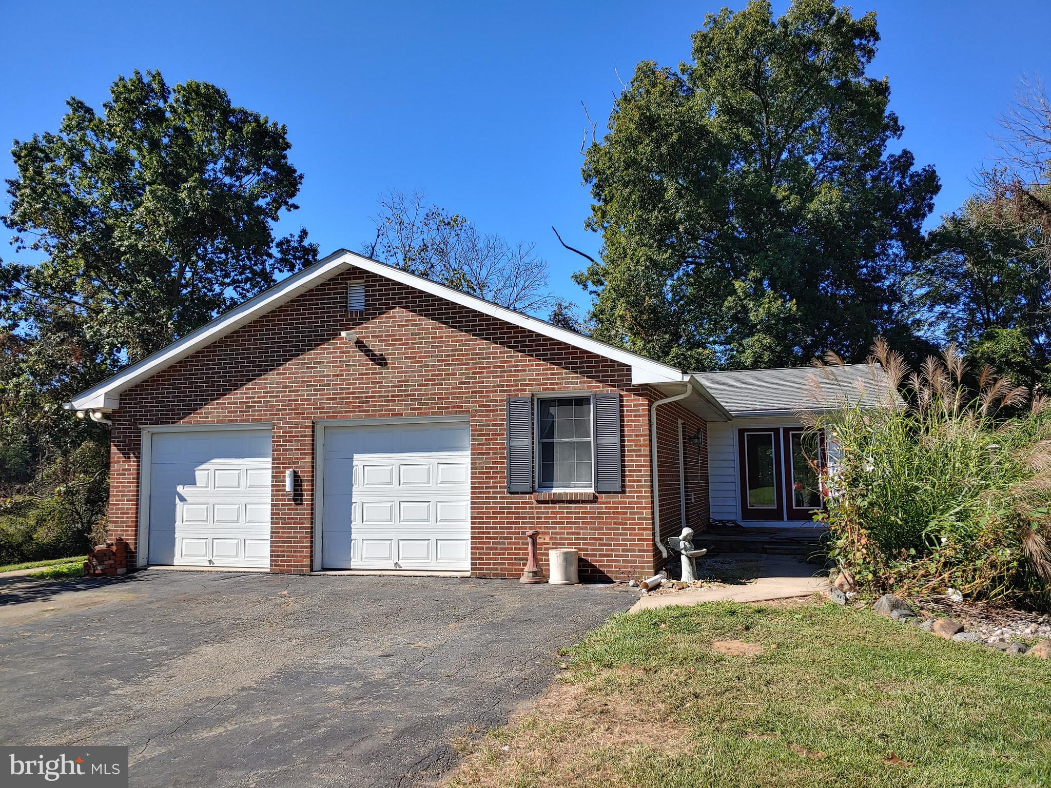 2104 Watervale Road Fallston, MD 21047 - Photo 4 of 34