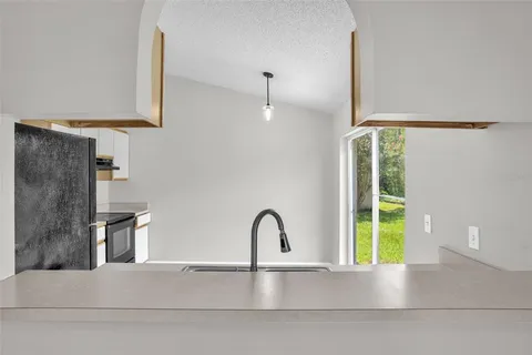 $350,000 | 14520 Lycastle Circle, Orlando, FL 32826