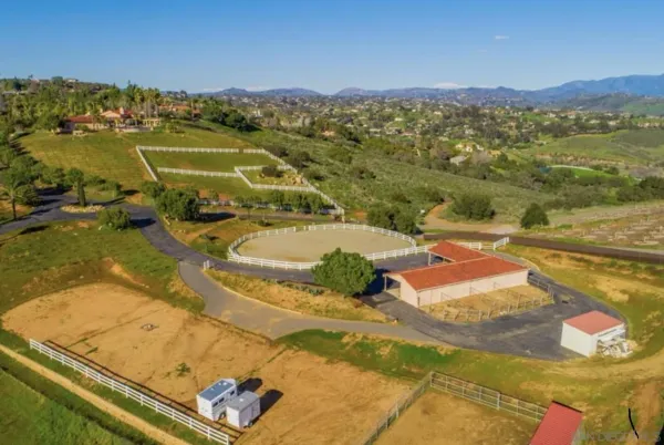 $3,300,000 | 5320 Olive Hill Trail, Bonsall, CA 92003