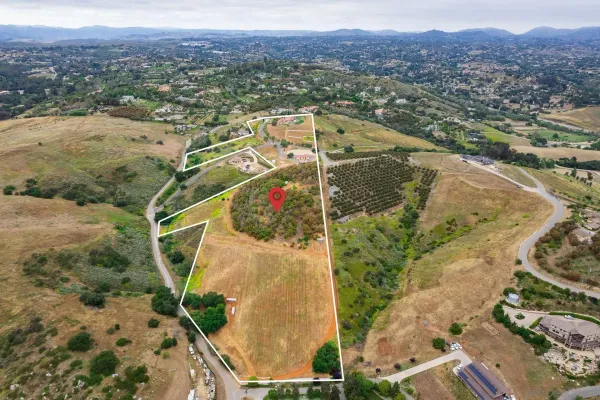 $3,300,000 | 5320 Olive Hill Trail, Bonsall, CA 92003