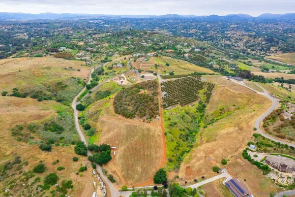 $3,300,000 | 5320 Olive Hill Trail, Bonsall, CA 92003