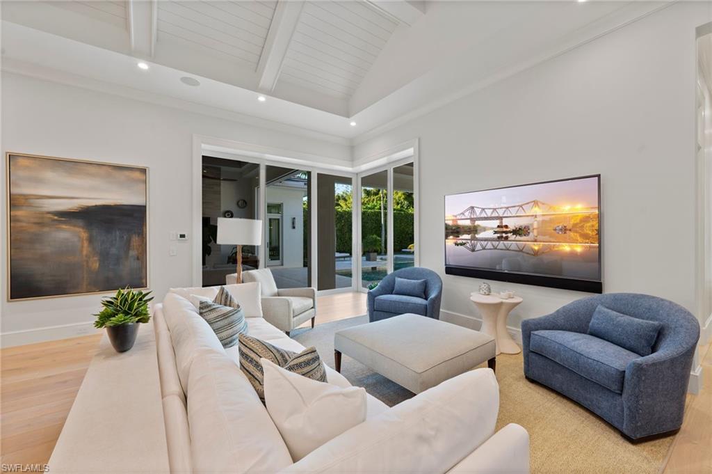 655 Starboard Drive Naples, FL 34103 - Photo 16 of 50