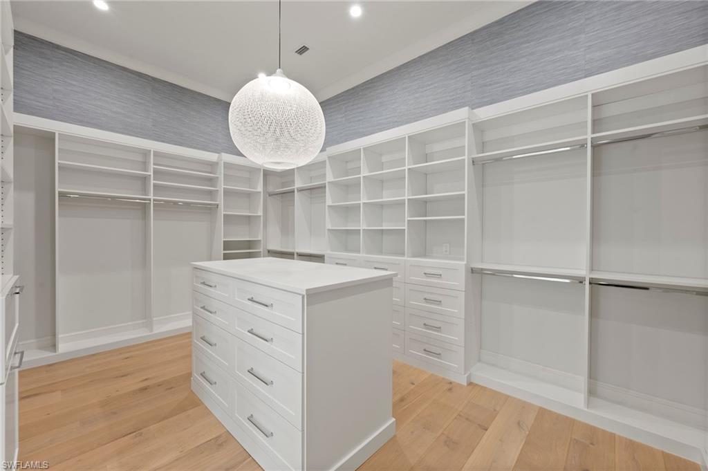 655 Starboard Drive Naples, FL 34103 - Photo 23 of 50