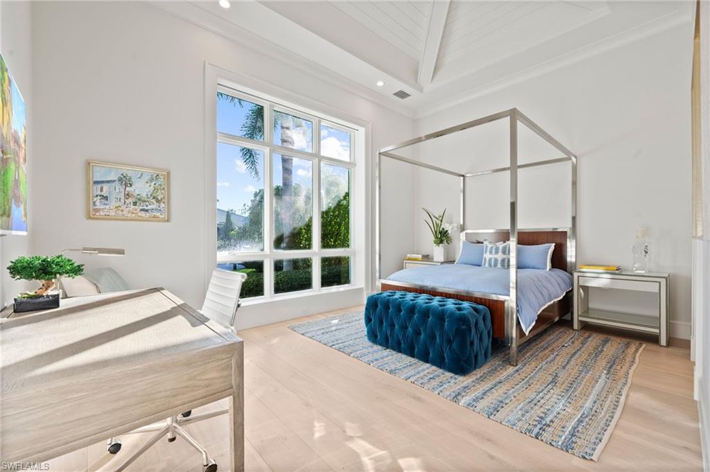 655 Starboard Drive Naples, FL 34103 - Photo 27 of 50