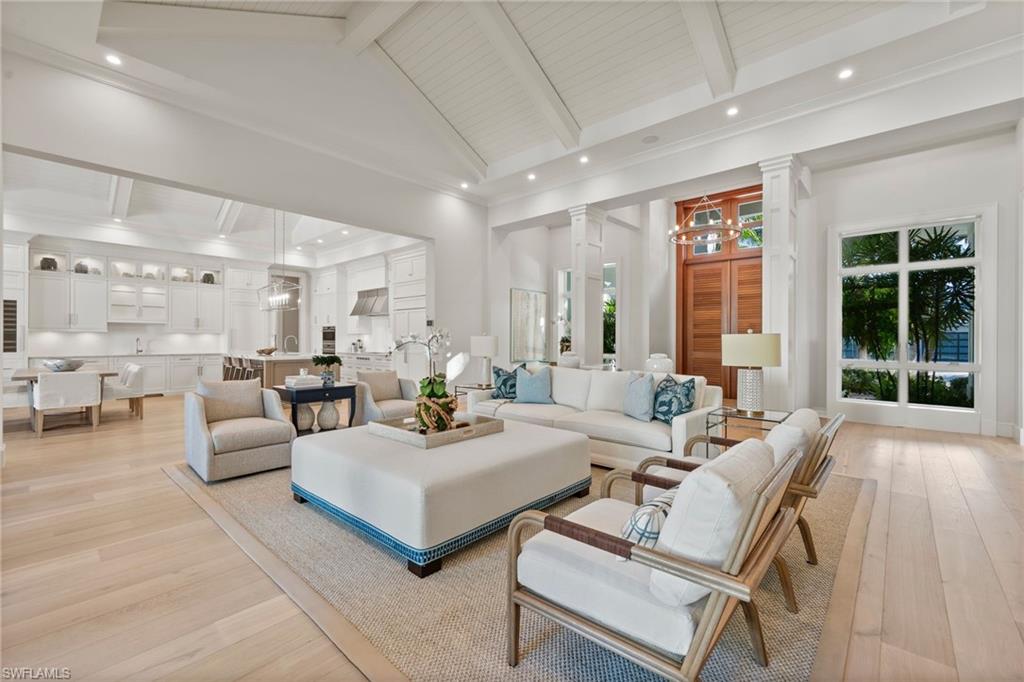 655 Starboard Drive Naples, FL 34103 - Photo 10 of 50