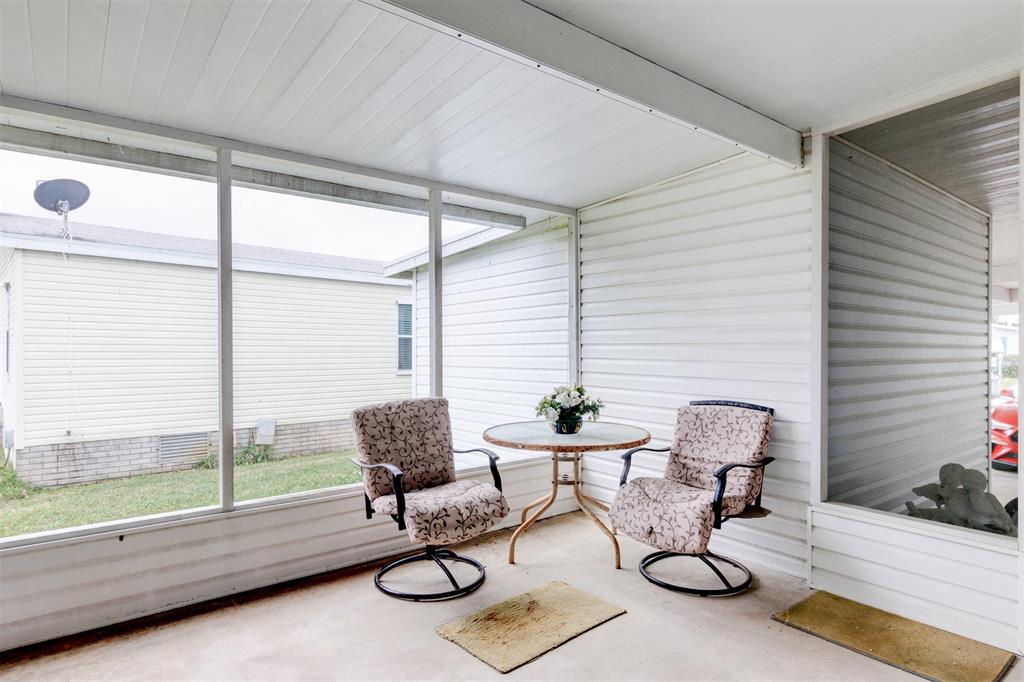 2405 Kelly Sebastian, FL 32958 - Photo 15 of 17 a work room with furniture and white walls