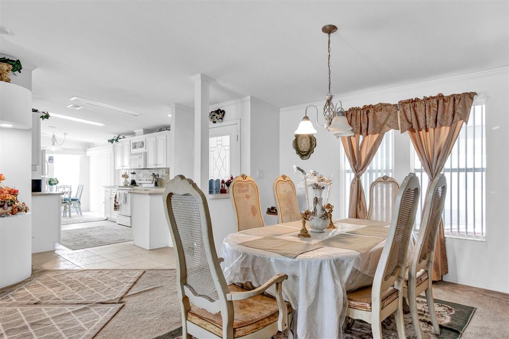 2405 Kelly Sebastian, FL 32958 - Photo 2 of 17 a dining room with furniture and window