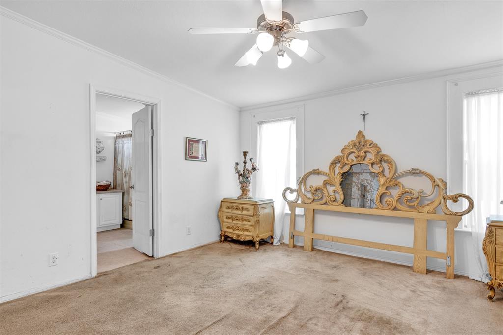 2405 Kelly Sebastian, FL 32958 - Photo 6 of 17 a living room with furniture