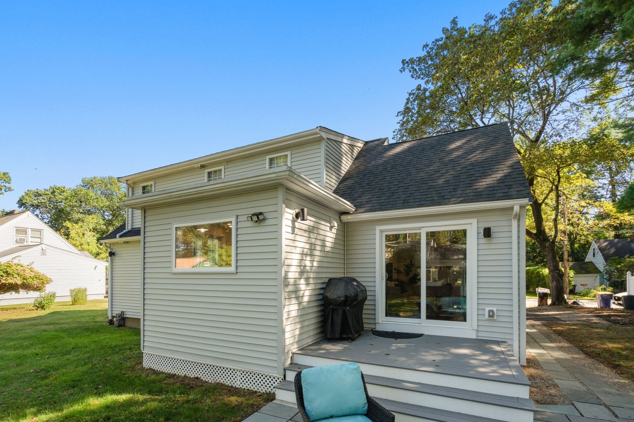 14 Essex Road Sharon, MA 02067 - Photo 26 of 34 Gallery Image 26