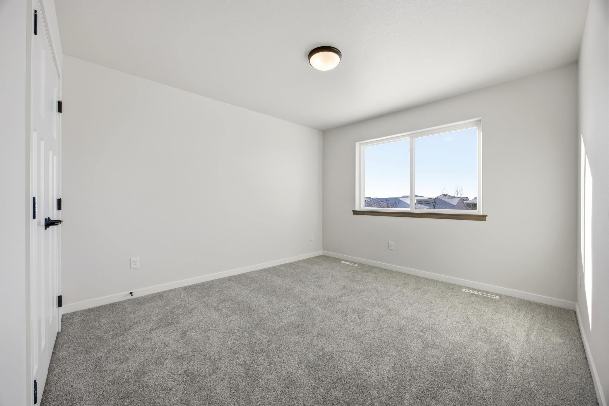 112 19th Street Southeast Barnesville, MN 56514 - Photo 33 of 58