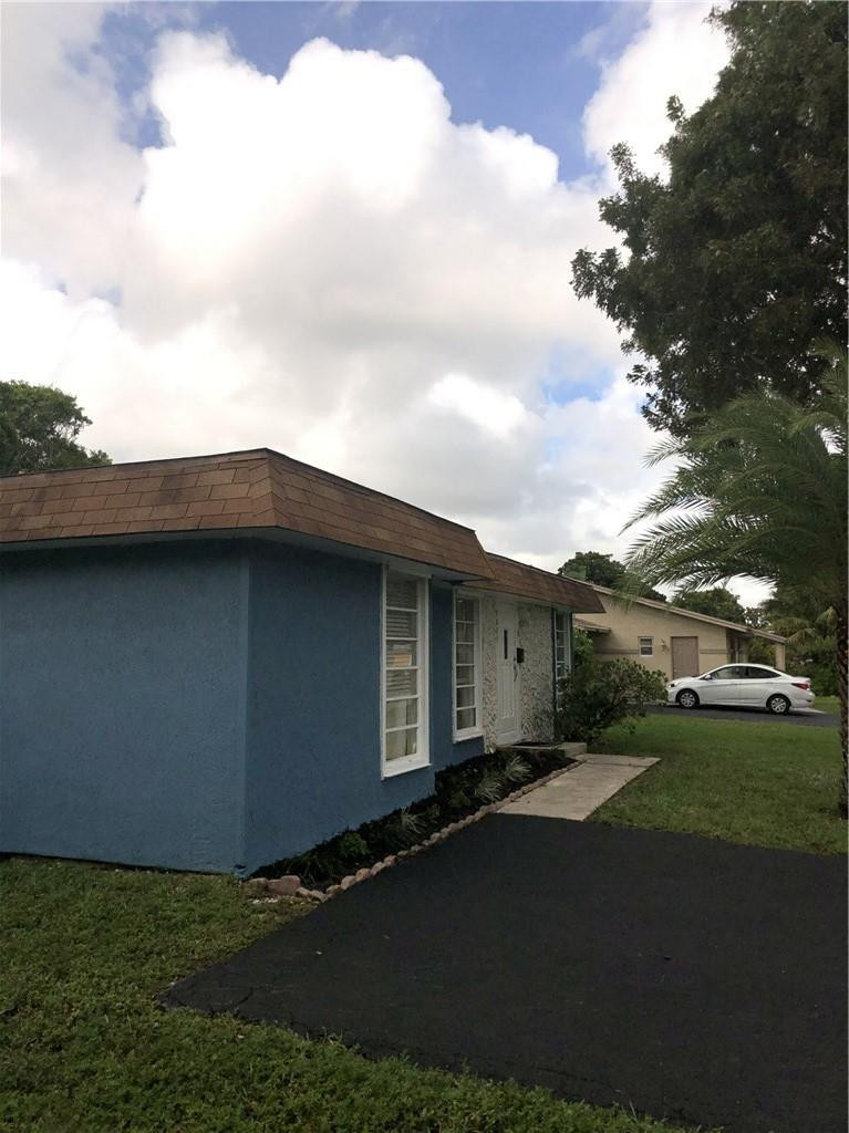 7809 Northwest 74th Avenue Fort Lauderdale, FL 33321 - Photo 17 of 44 Photo 17