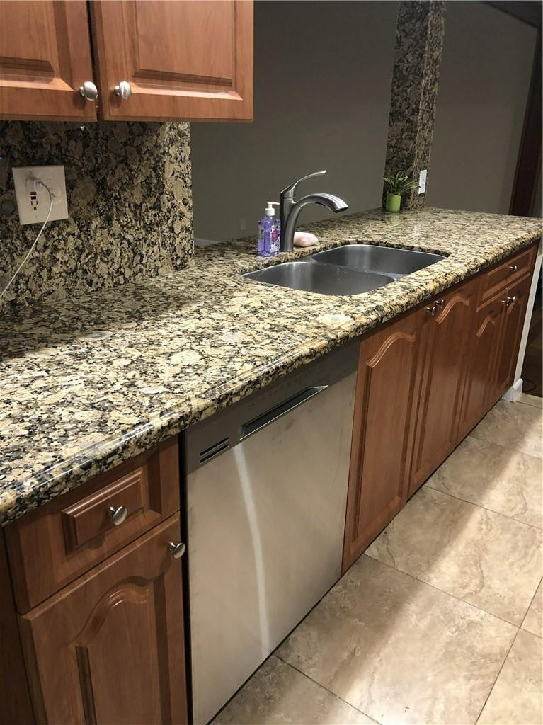 7809 Northwest 74th Avenue Fort Lauderdale, FL 33321 - Photo 29 of 44 Photo 29