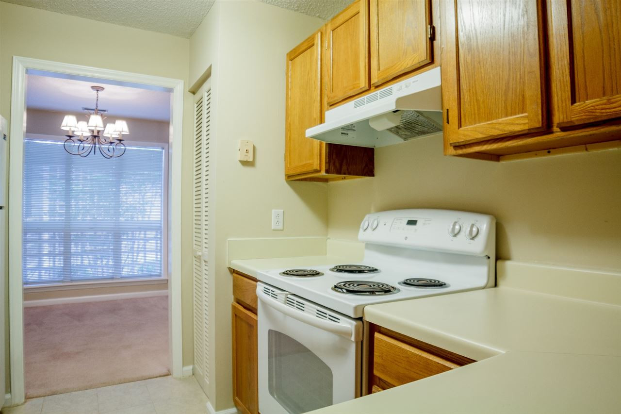 4601 Timbermill Court, Unit 102 Raleigh, NC 27612 - Photo 4 of 20 Photo 4