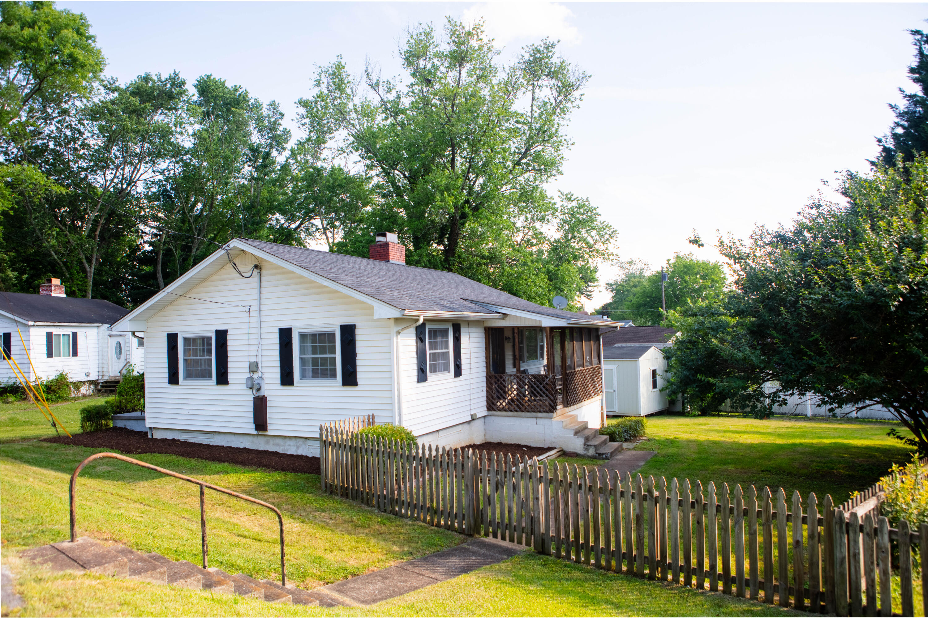 104 Panama Road Oak Ridge, TN 37830 - Photo 14 of 18 Oak Ridge-3