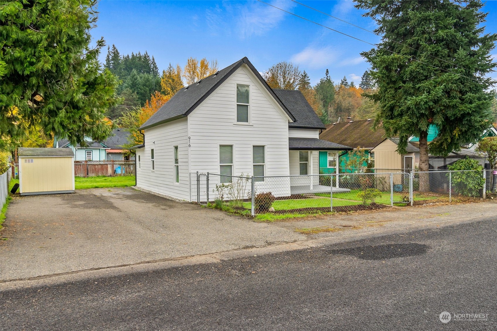916 Southeast Front Street Winlock, WA 98596 - Photo 1 of 16 Gallery Image 1