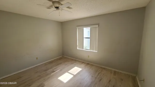 $1,900 | 428 Sandpiper Court, Edgewater, FL 32141