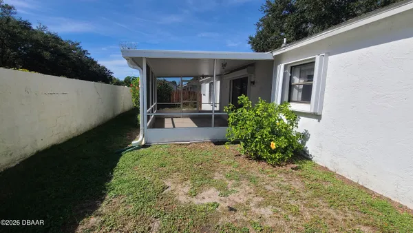 $1,900 | 428 Sandpiper Court, Edgewater, FL 32141