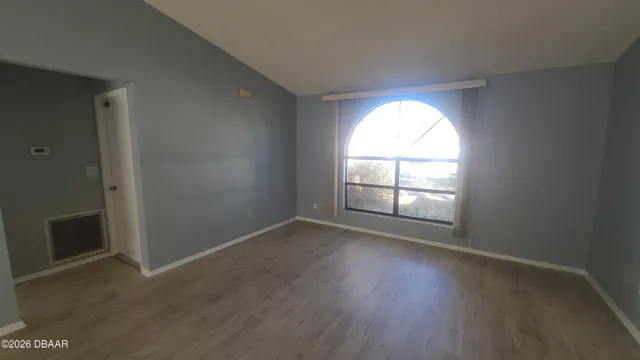 $1,900 | 428 Sandpiper Court, Edgewater, FL 32141