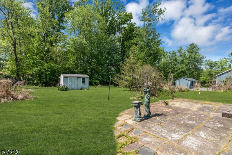 79 Dean Road Mendham, NJ 07945 - Photo 29 of 32