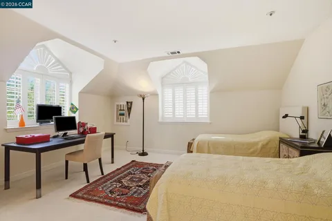$2,995,000 | 45 Merrill Circle North, Moraga, CA 94556