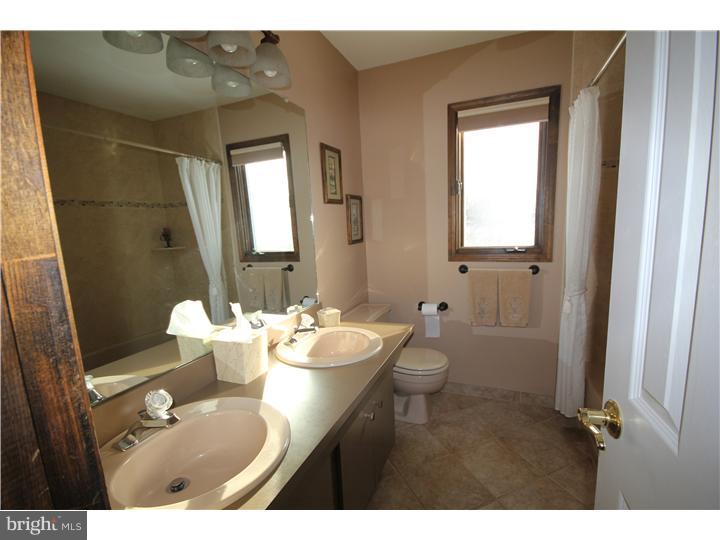 23 Peter Rafferty Drive Hamilton Square, NJ 08690 - Photo 14 of 18