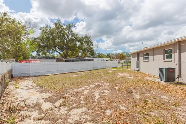 $1,995 | 11729 North Edison Avenue, Tampa, FL 33612