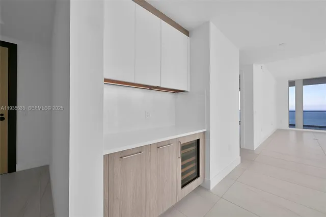 $30,000 | 151 North Seabreeze Boulevard, Unit 1701E, Fort Lauderdale, FL 33304