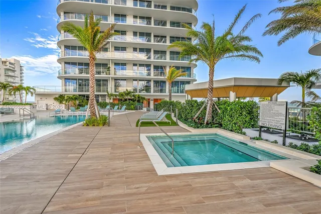 $30,000 | 151 North Seabreeze Boulevard, Unit 1701E, Fort Lauderdale, FL 33304