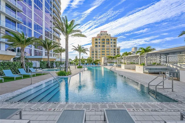 $30,000 | 151 North Seabreeze Boulevard, Unit 1701E, Fort Lauderdale, FL 33304