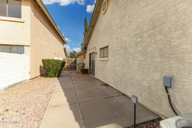 $419,900 | 7515 West Sequoia Drive, Glendale, AZ 85308