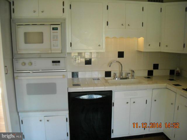102 Crafton Road Bel Air, MD 21014 - Photo 10 of 18 Kitchen