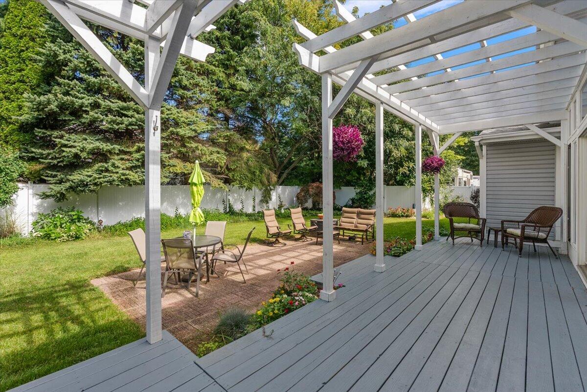 422 Randall Road Muskegon, MI 49441 - Photo 11 of 64 11-422 Randall Rd-11
