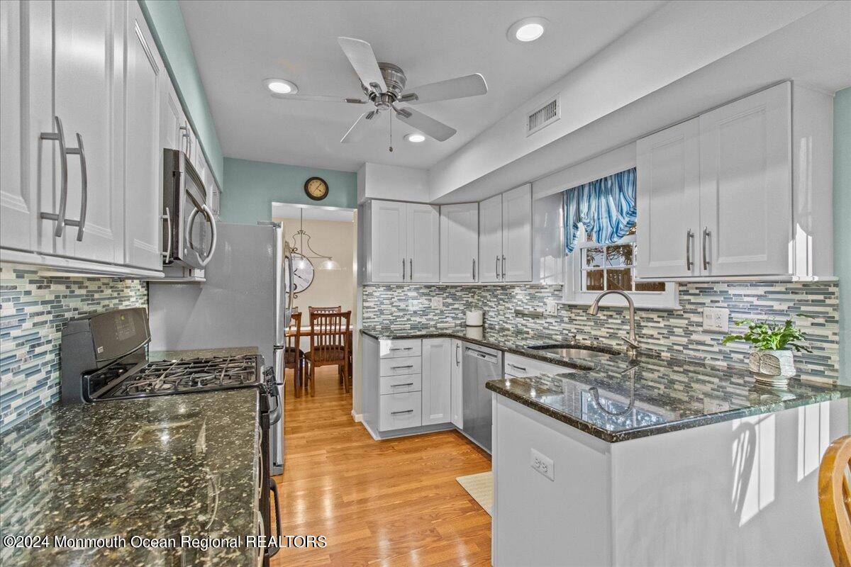 15 Fern Hollow Road Howell, NJ 07731 - Photo 11 of 43 15 FH Kit Best