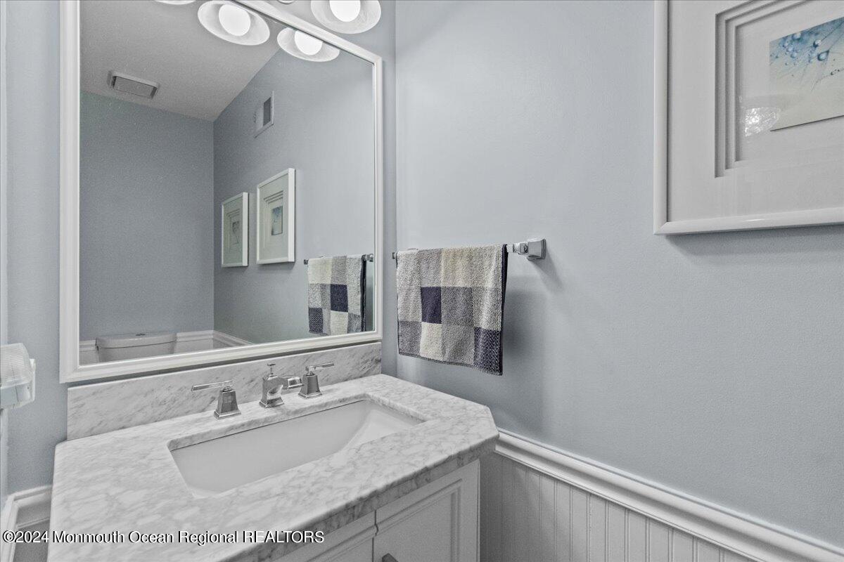 15 Fern Hollow Road Howell, NJ 07731 - Photo 20 of 43 15 FH Powder Room Vanity