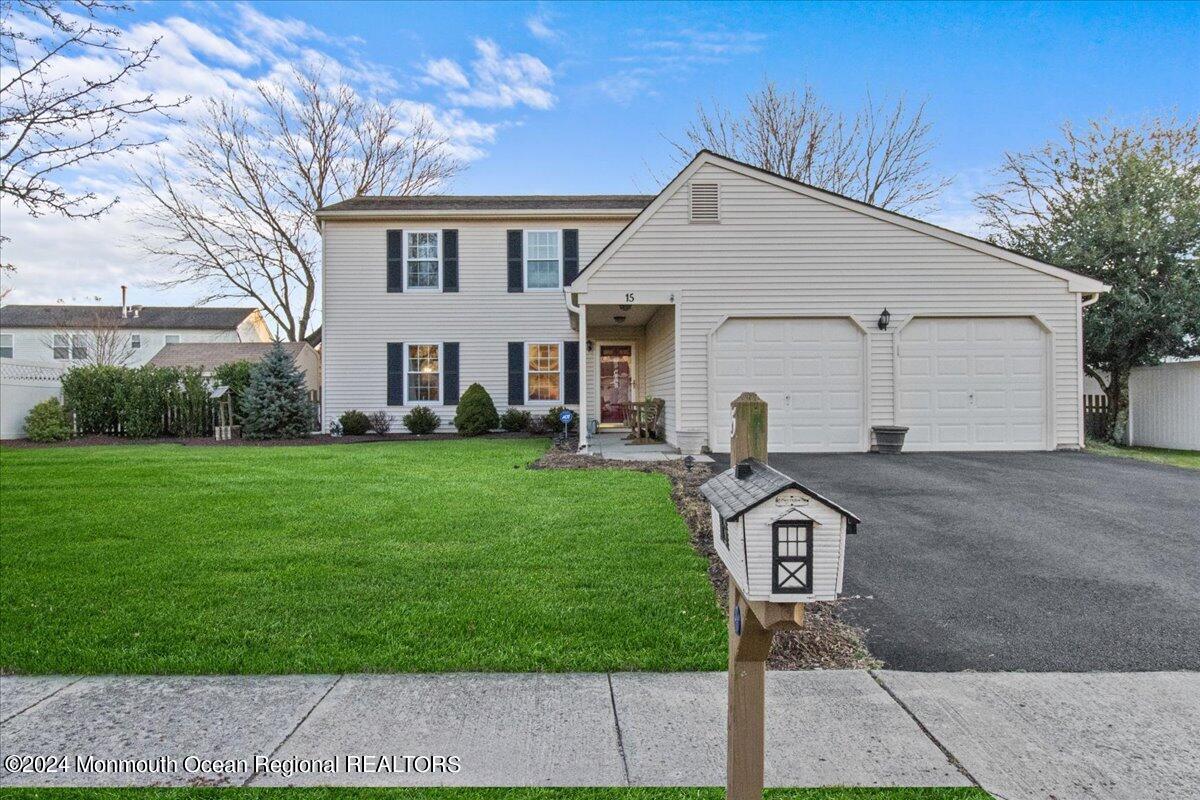 15 Fern Hollow Road Howell, NJ 07731 - Photo 3 of 43 15 FH No Plants