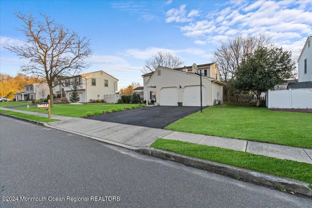 15 Fern Hollow Road Howell, NJ 07731 - Photo 41 of 43 15 FH Exterior Right