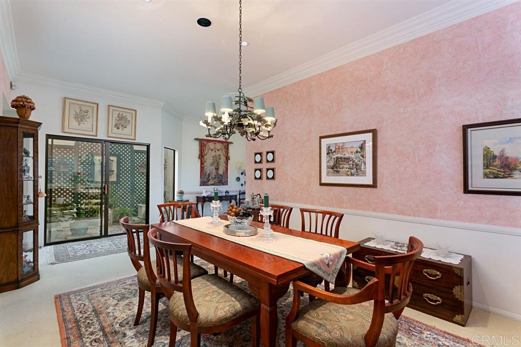 1010 Ridge Heights Drive Fallbrook, CA 92028 - Photo 6 of 23