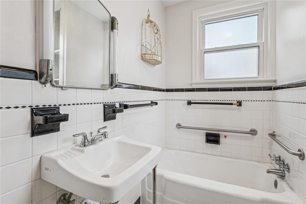 2239 1st Street Slidell, LA 70458 - Photo 6 of 11