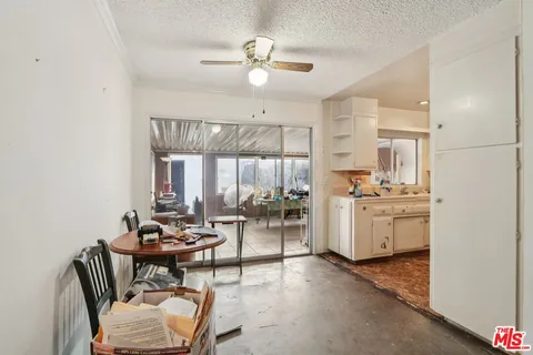 $360,000 | 160 West Fiesta Green, Port Hueneme, CA 93041