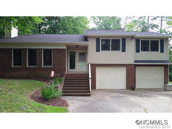 30 Tall Oaks Road Candler, NC 28715 - Photo 1 of 11 Gallery Image 1