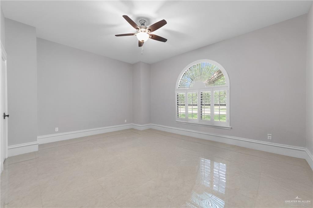 10409 North Ware Road McAllen, TX 78504 - Photo 25 of 45 an empty room with a window