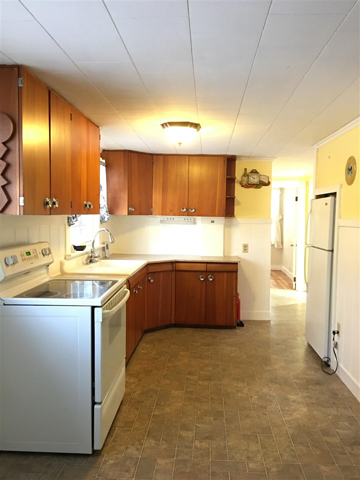 104 Perkins Road Belmont, NH 03220 - Photo 2 of 17