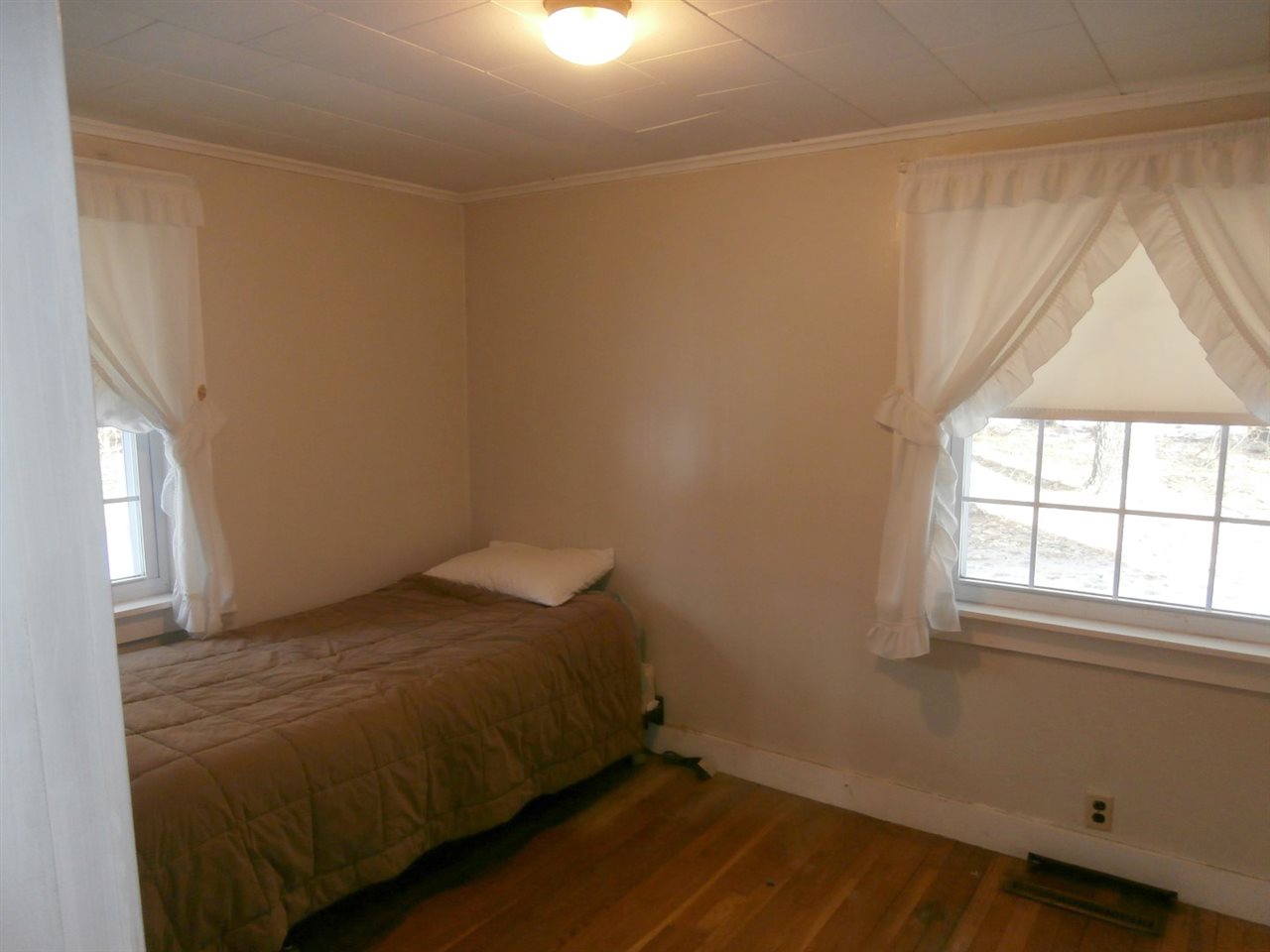 104 Perkins Road Belmont, NH 03220 - Photo 11 of 17
