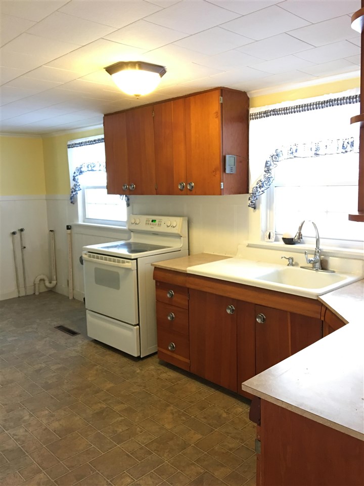 104 Perkins Road Belmont, NH 03220 - Photo 3 of 17