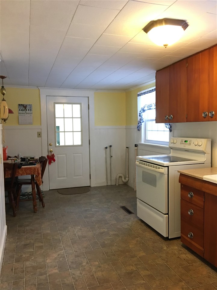 104 Perkins Road Belmont, NH 03220 - Photo 4 of 17
