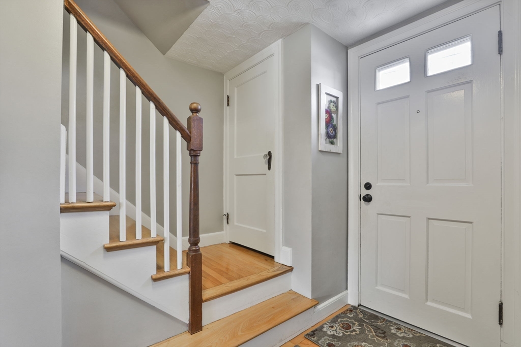 10 Converse Street Wakefield, MA 01880 - Photo 2 of 36