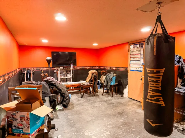 $299,000 | 3 Ferland Drive, Killingly, CT 06241